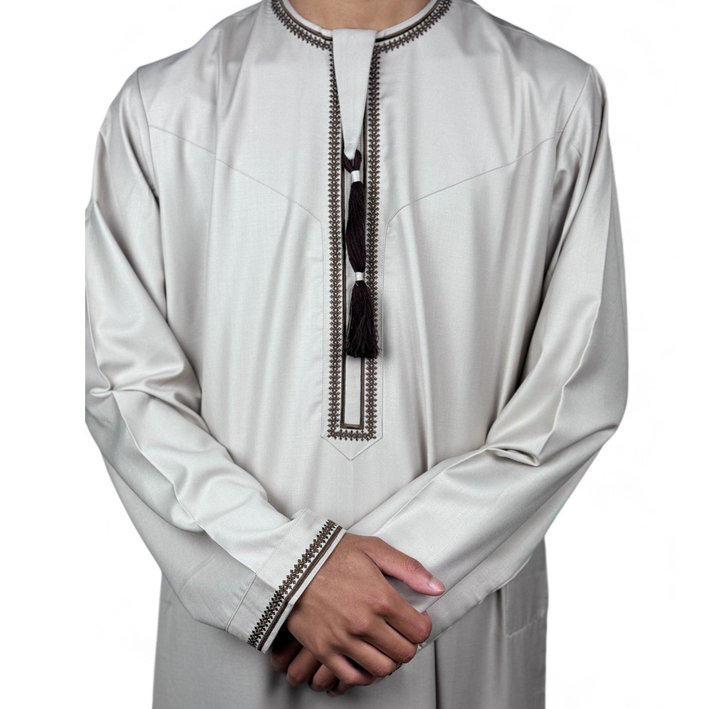 Premium Emirati thobe for men – authentic luxury jubba, high-quality traditional men's wear